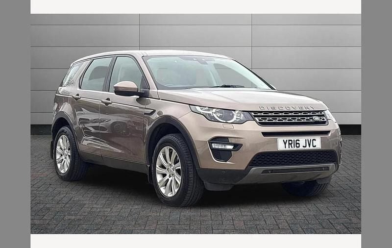 Used Land Rover Discovery Sport SE 180 HP (132 kW) 2016 Brown SUV