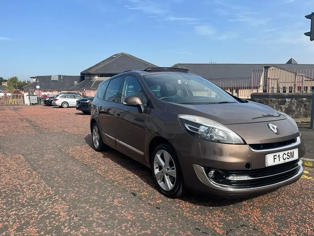 Used Renault Grand Scénic III Dynamique 110 HP (80 kW) 2012 Bronze MPV