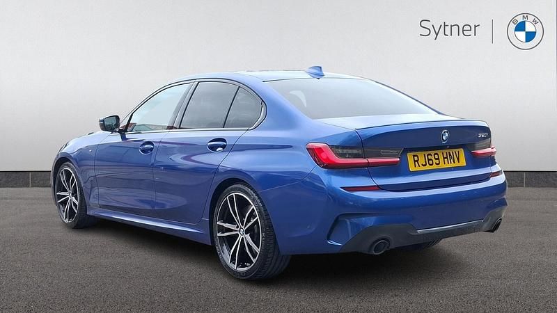 Used BMW 320 M Sport 192 HP (141 kW) 2019 Portimao blue Sedan