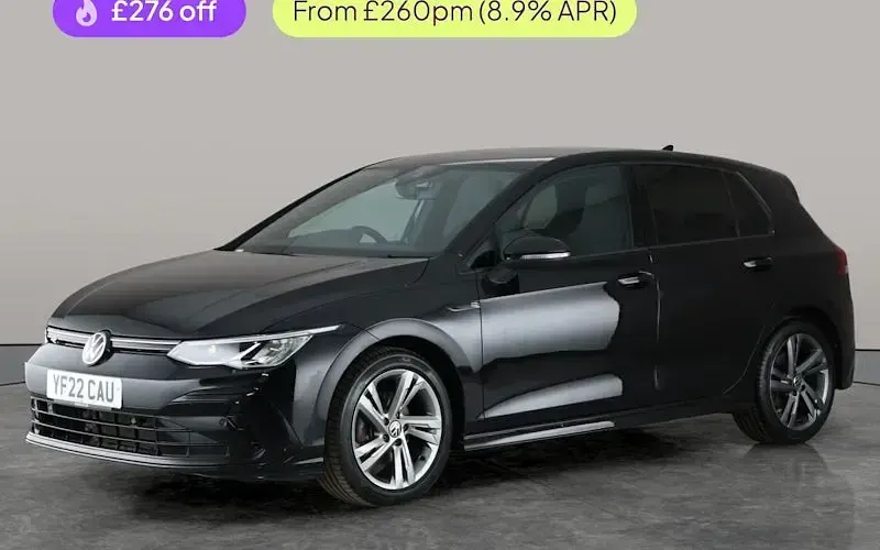Second-hand VW Golf VIII R-line 150 CP (110 kW) 2024 Hatchback