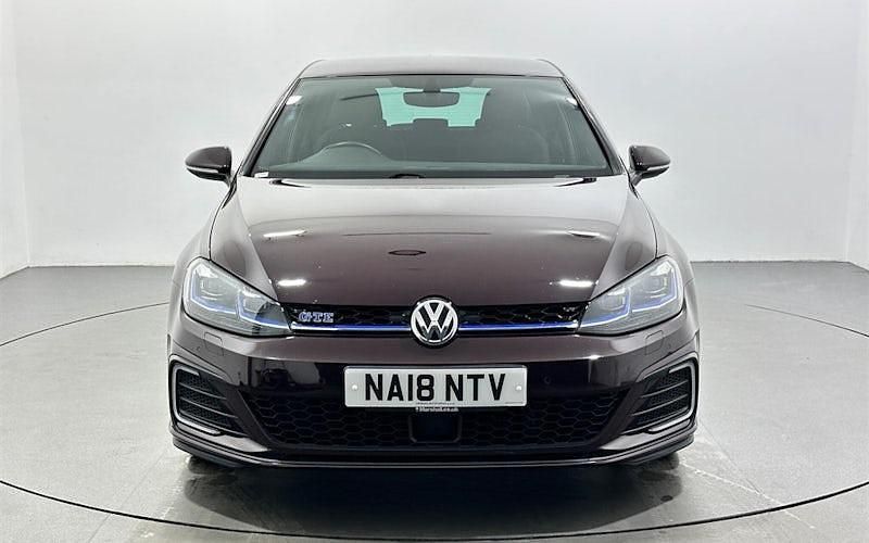 Used VW Golf VII Advance 204 HP (150 kW) 2020 Hatchback