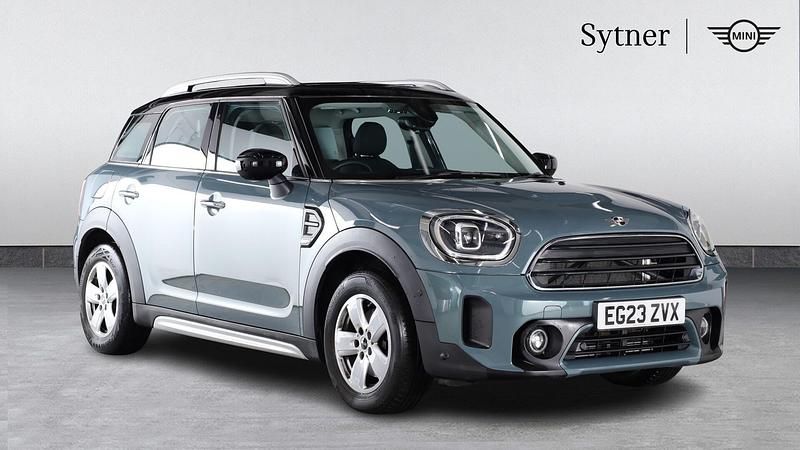 Green Used 2023 Mini Cooper Countryman Classic SUV | £25,750 (Fair price) - Image 1/4