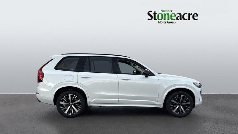 New Volvo XC90 Plus 247 HP (181 kW) 2026 White SUV