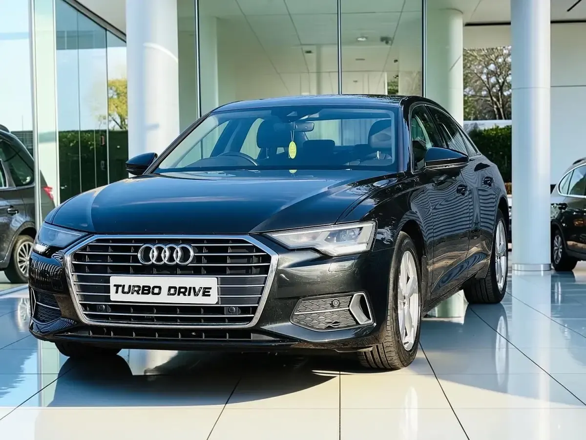 Used Audi A6 Sport 204 HP (150 kW) 2019 Grey Sedan