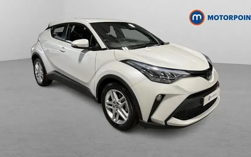 Second-hand Toyota C-HR 122 CP (89 kW) 2023 SUV