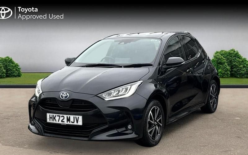 Used Toyota Yaris Hybrid Design 116 HP (85 kW) 2026 Hatchback