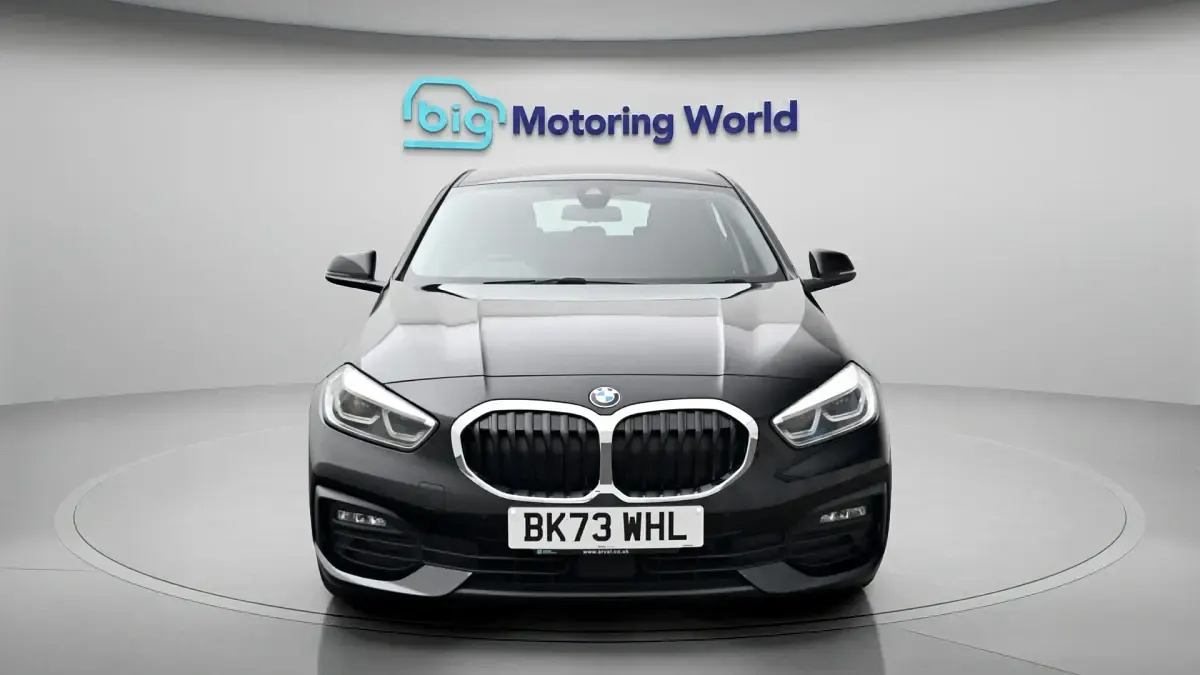 Used BMW 118 134 HP (98 kW) 2023 Black Hatchback