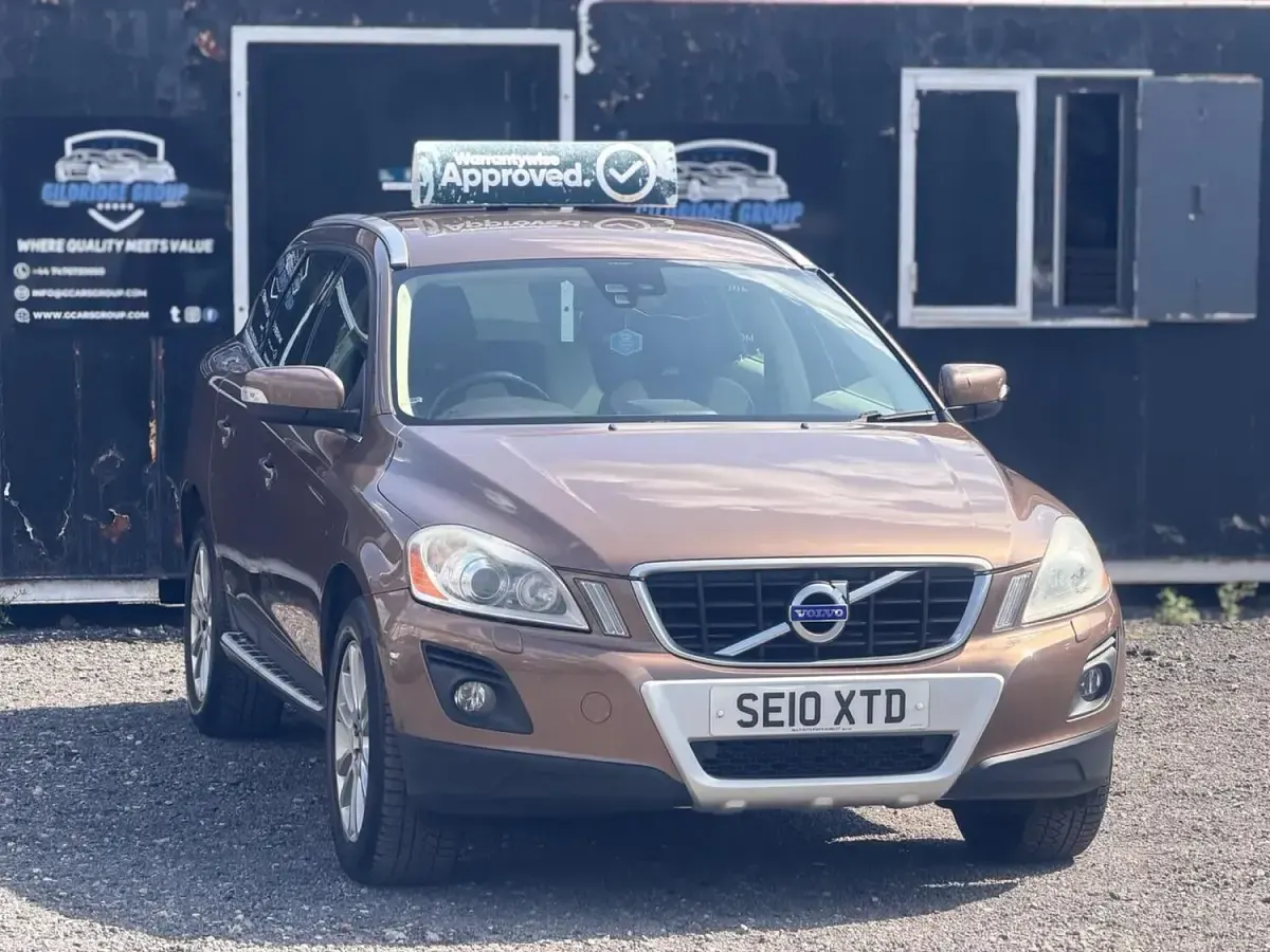 Used Volvo XC60 SE Lux 205 HP (150 kW) 2010 Bronze SUV