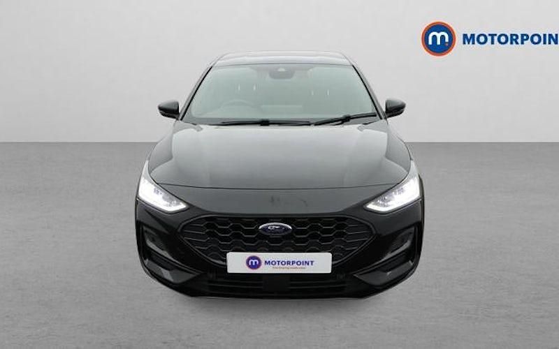 Used Ford Focus ST-Line 125 HP (91 kW) 2023 Black Hatchback