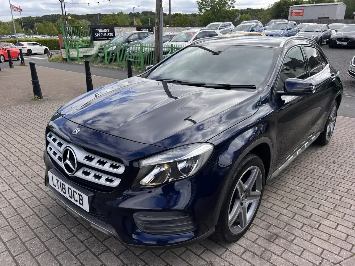 Used Mercedes GLA200 AMG line 2018 Blue SUV