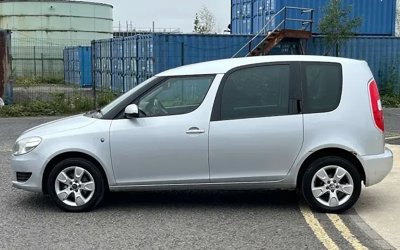 Used Skoda Roomster SE 86 HP (63 kW) 2015 MPV