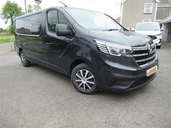 Grey Used 2022 Renault Trafic Business Van | £18,540 (Fair price) - Image 1/1