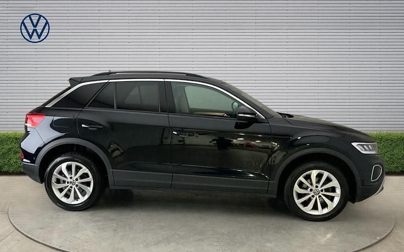 Usado VW T-Roc Match 150 HP (110 kW) 2024 Other SUV