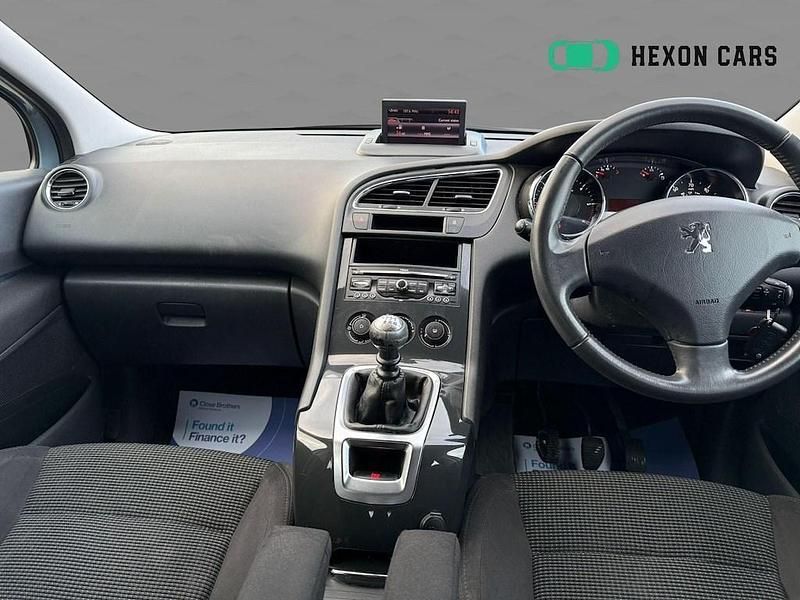 Used Peugeot 5008 Sport 112 HP (82 kW) 2011 Blue MPV