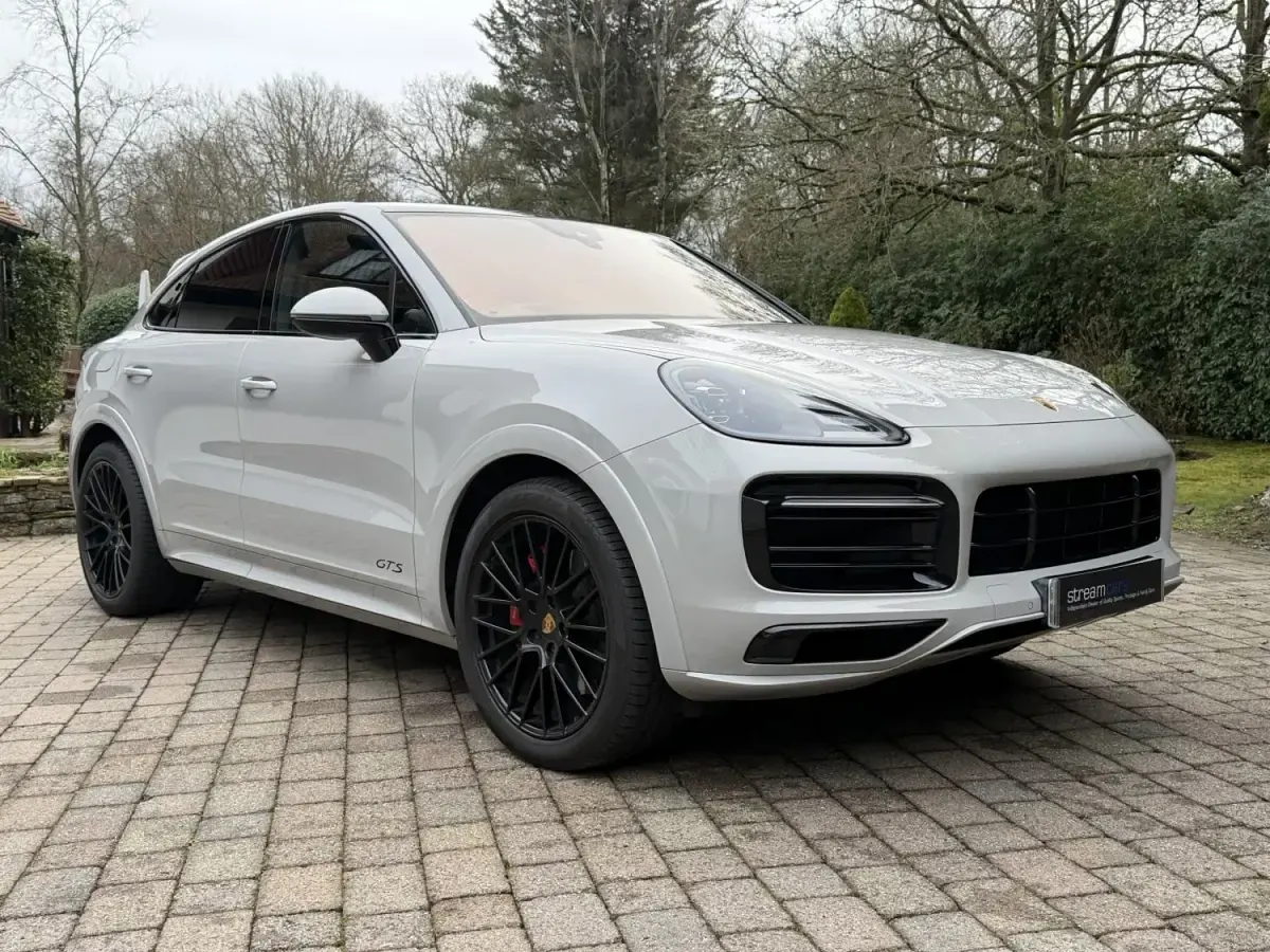 Usado Porsche Cayenne 2020 Cinzento SUV