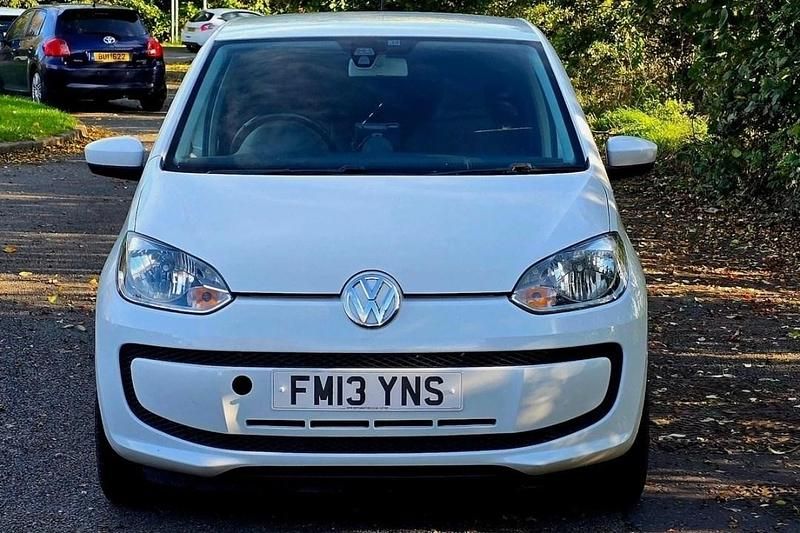Used VW up! 65 HP (47 kW) 2024 White Hatchback