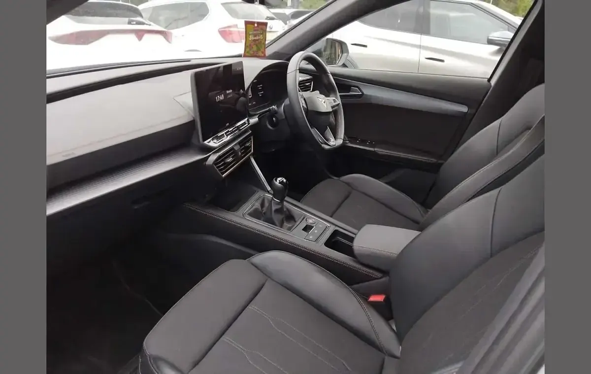 Used Cupra Formentor 150 HP (110 kW) 2025 White SUV