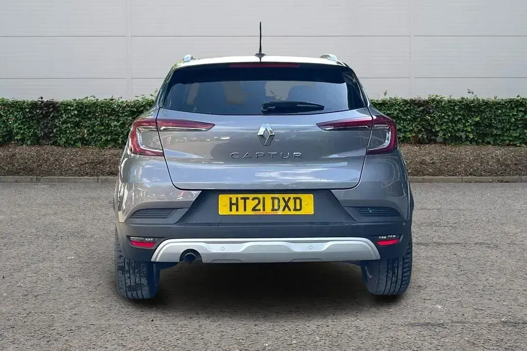 Used Renault Captur Iconic 2021 Multicolour SUV