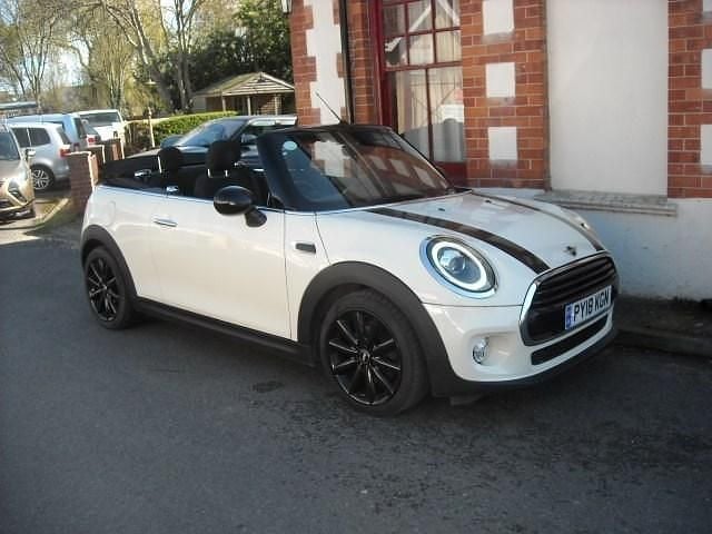 Used Mini Cooper Cabriolet 136 HP (100 kW) 2018 White Cabriolet