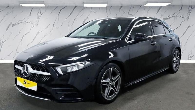 Used Mercedes A220 AMG Line Premium 190 HP (139 kW) 2019 Black Hatchback