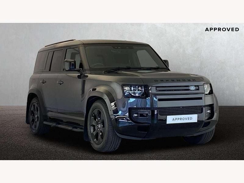 Grey Used 2025 Land Rover Defender HSE Dynamic SUV | £82,000 (Expensive) - Image 1/4