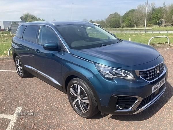 Green Used 2019 Peugeot 5008 Allure MPV | £15,950 (Fair price) - Image 1/4