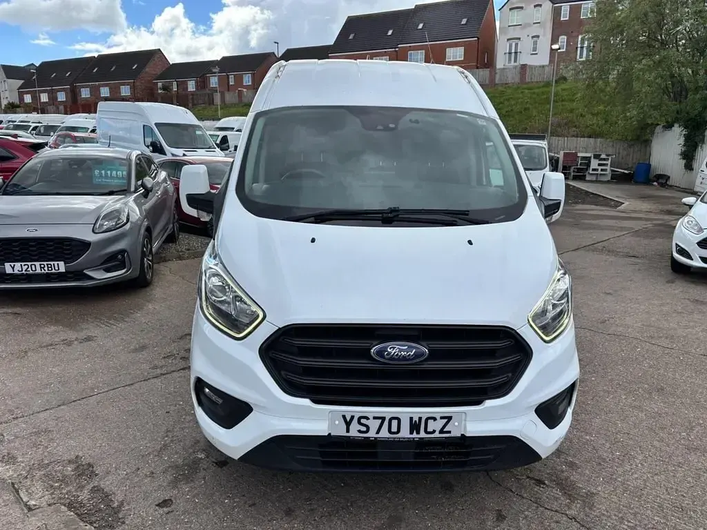 Käytetty Ford Transit Custom Trend 2021 Valkoinen