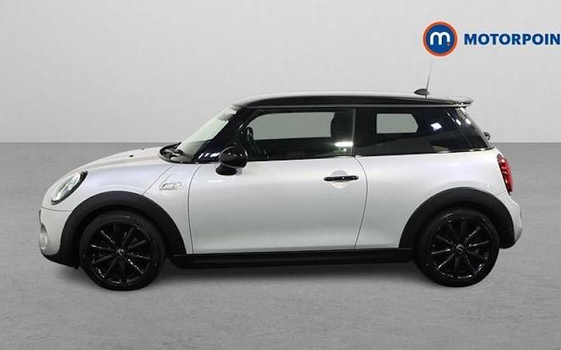 Used Mini Cooper S Hatch 192 HP (141 kW) 2018 Silver Hatchback