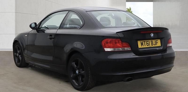Used BMW 120 Coupé 2011 Black Coupe