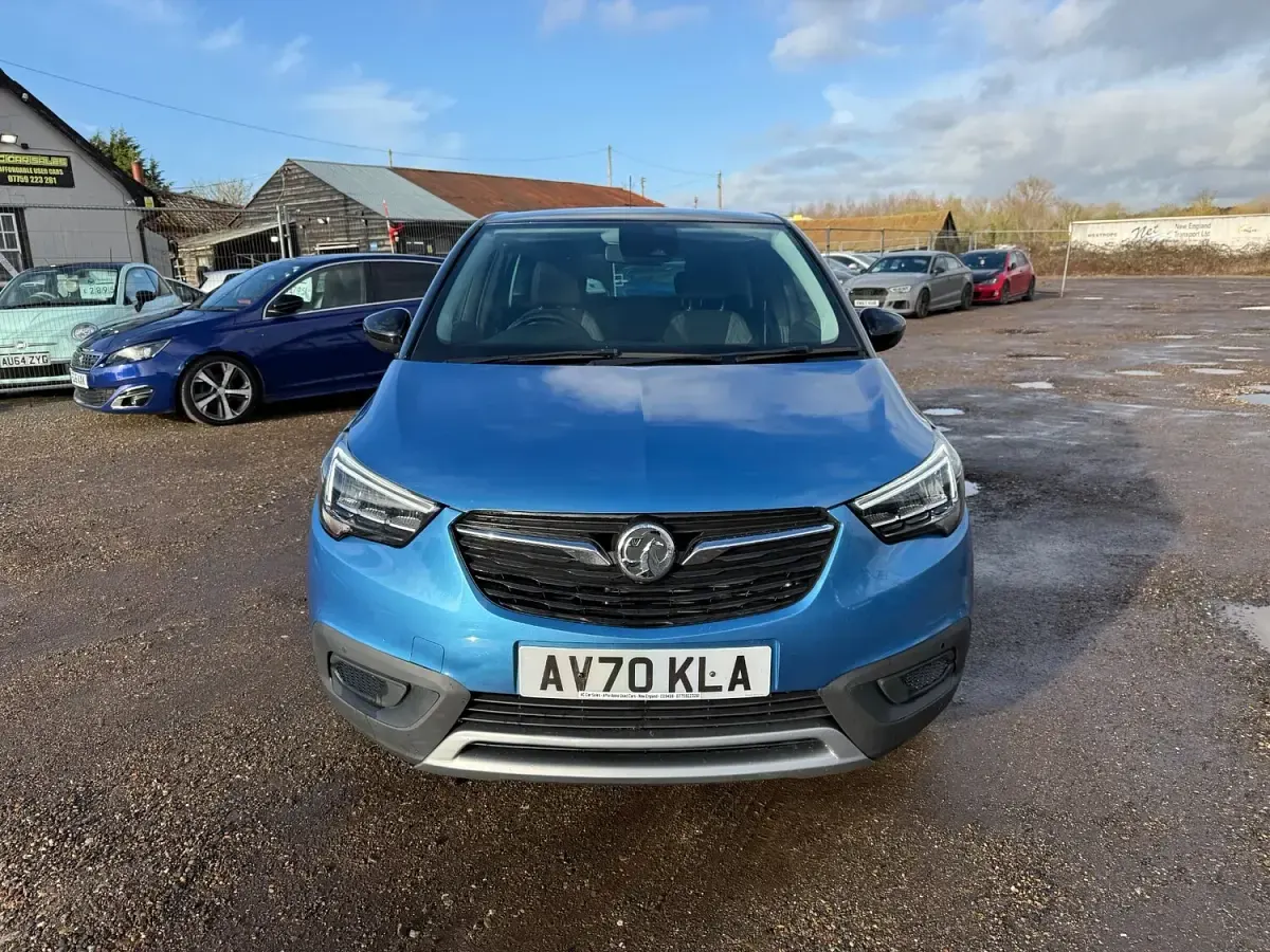 Used Vauxhall Crossland X 83 HP (61 kW) 2020 Blue SUV