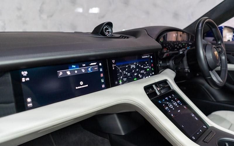 Used Porsche Taycan 500 kW (680 HP) 2023 Sedan