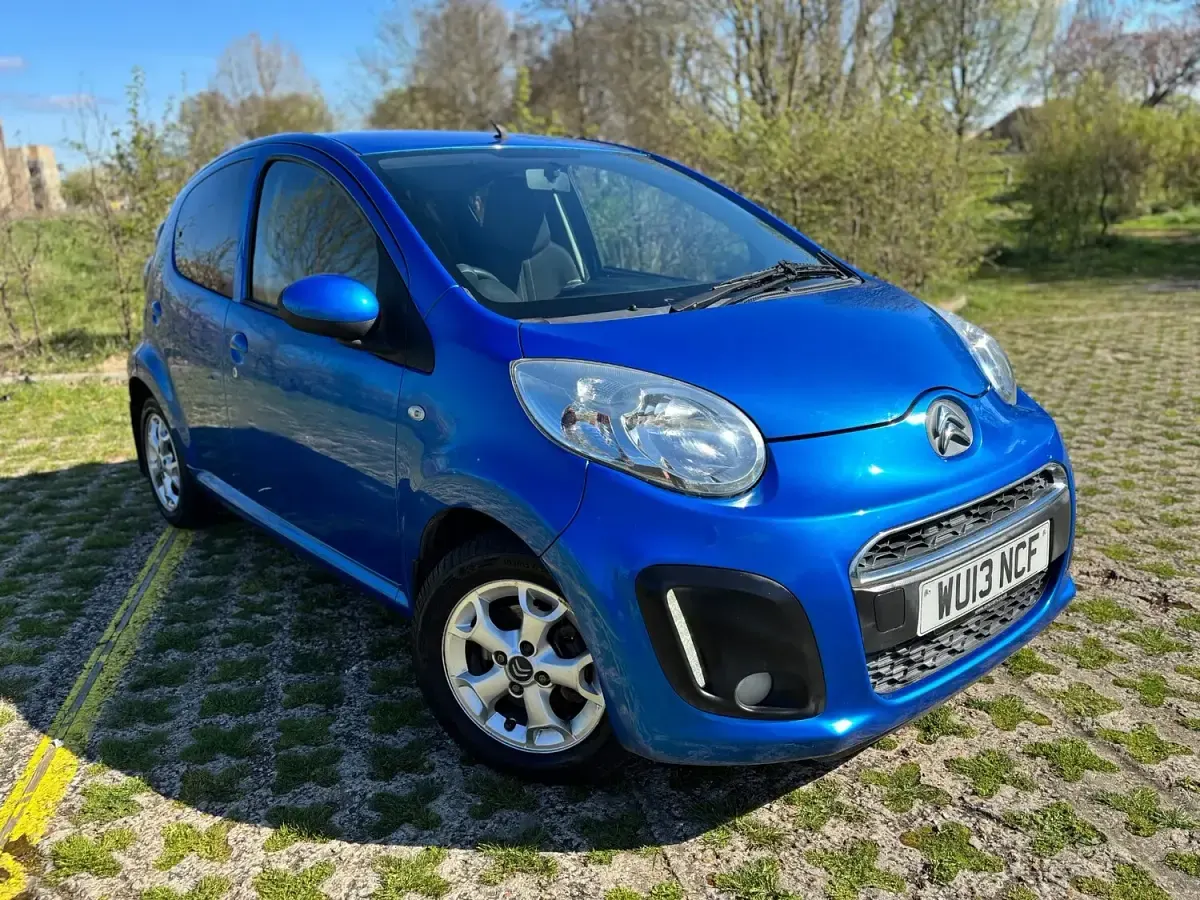 Used Citroën C1 VTR Sport 68 HP (50 kW) 2013 Blue Hatchback