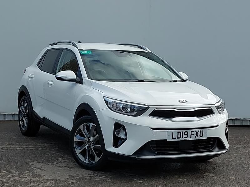 Used Kia Stonic 118 HP (86 kW) 2019 White SUV