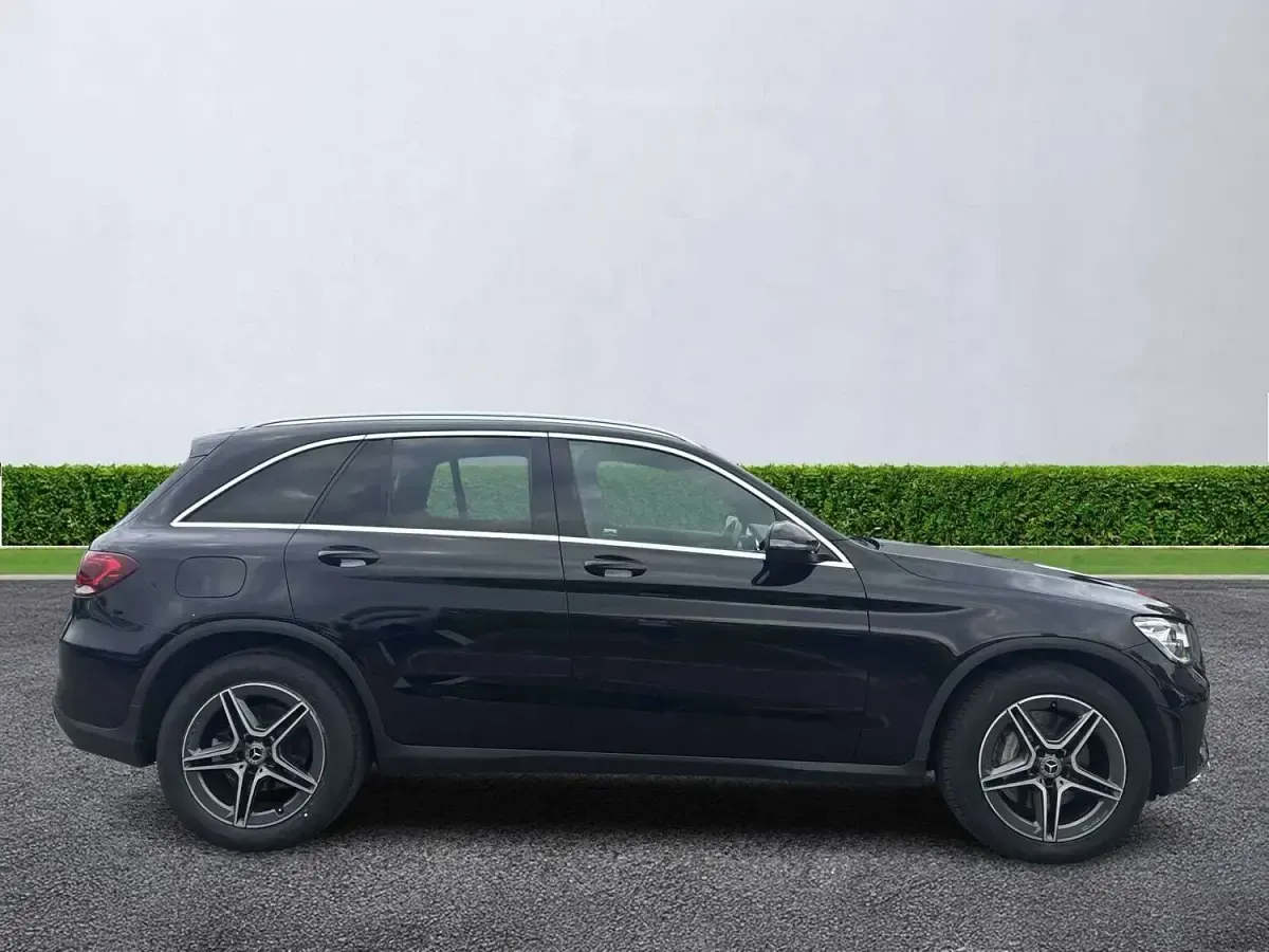 Used Mercedes GLC220 AMG line 2020 Black SUV