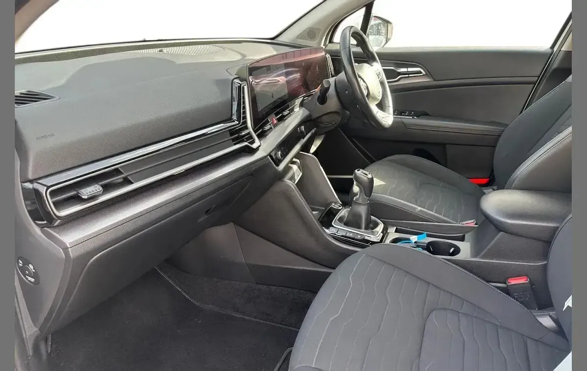 Used Kia Sportage 147 HP (108 kW) 2022 White SUV