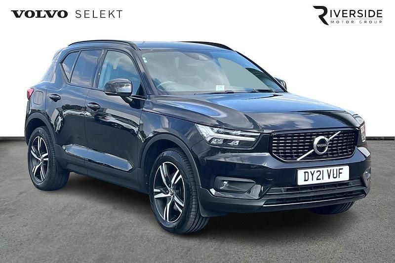 Black Used 2021 Volvo XC40 R-Design SUV | £25,190 (Fair price) - Image 1/4