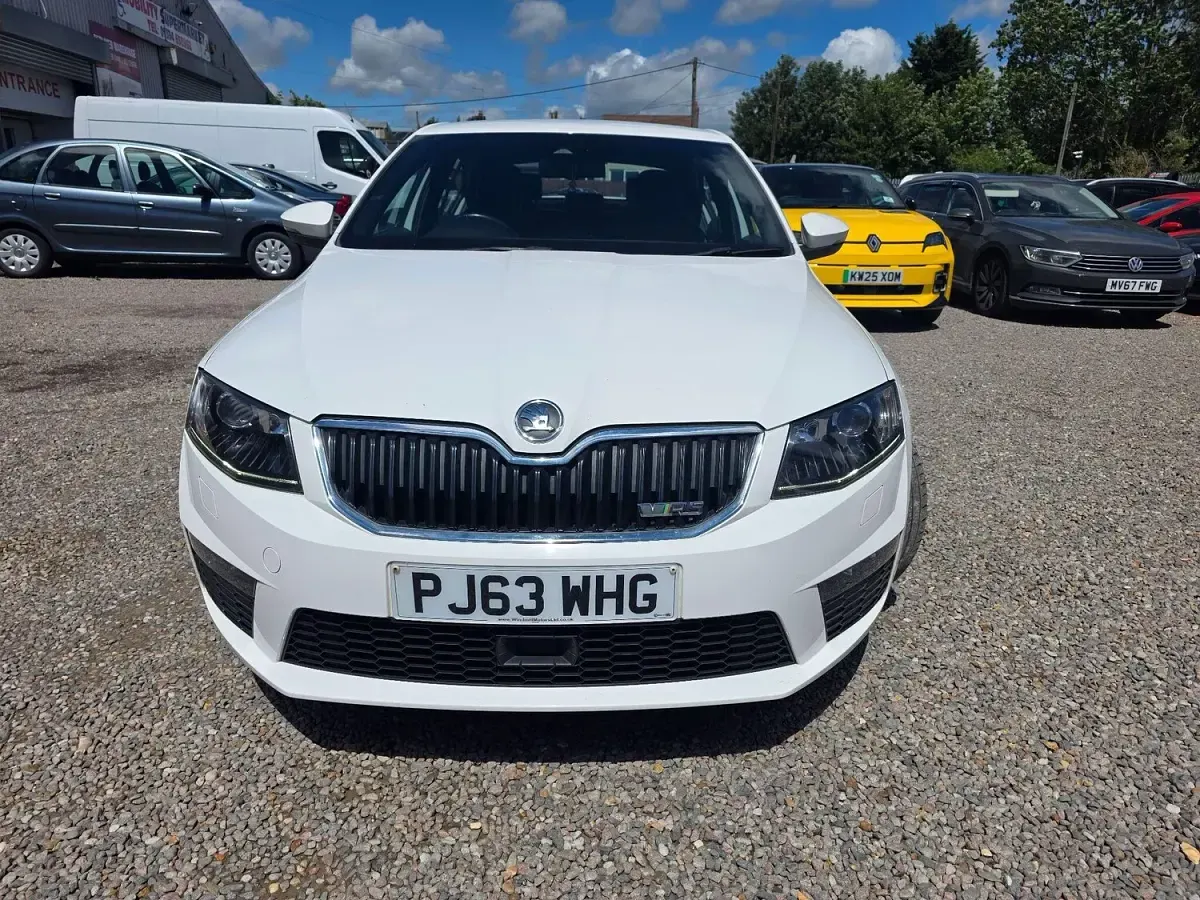 Used Skoda Octavia vRS 2013 White Hatchback
