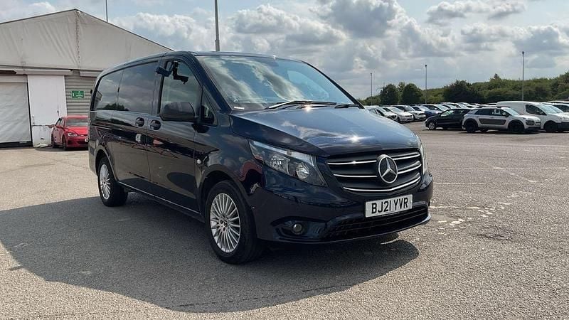 Blue Used 2021 Mercedes Vito Premium MPV | £15,990 (A bit pricey) - Image 1/4