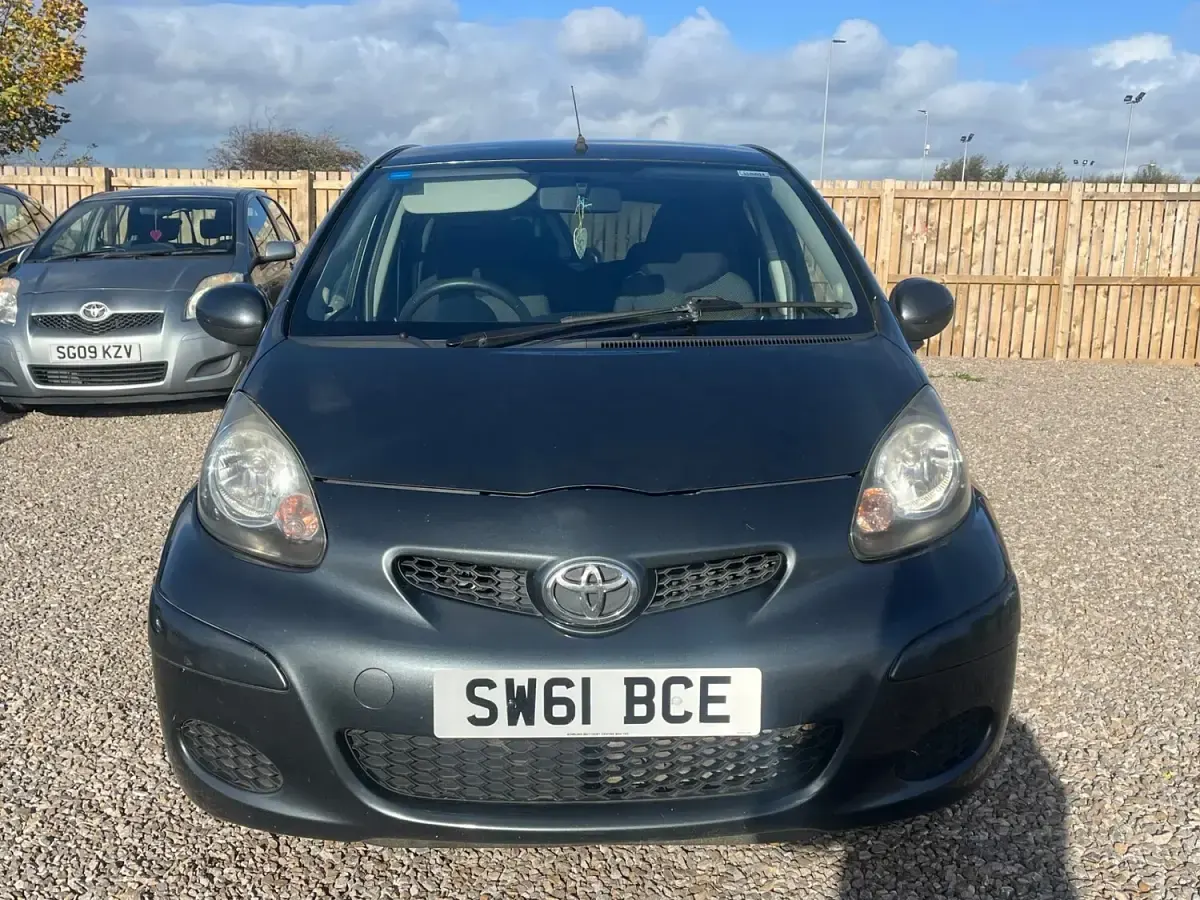 Used Toyota Aygo 68 HP (50 kW) 2011 Grey Hatchback