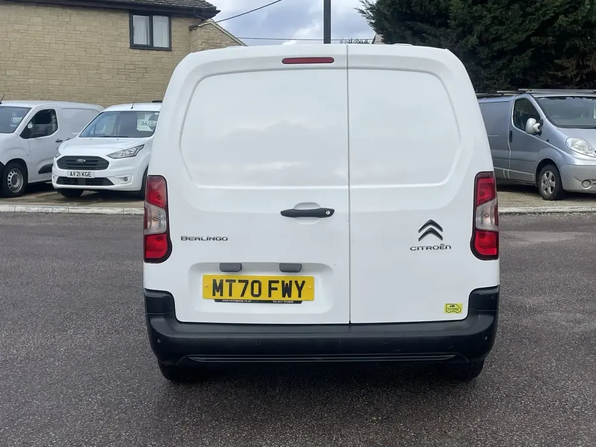 Used Citroën e-Berlingo 100 HP (73 kW) 2020 White