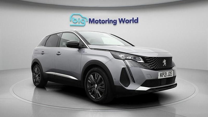 Used Peugeot 3008 Premium 300 HP (220 kW) 2021 Grey SUV