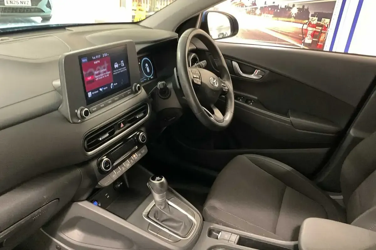 Used Hyundai Kona SE 141 HP (103 kW) 2022 Blue SUV