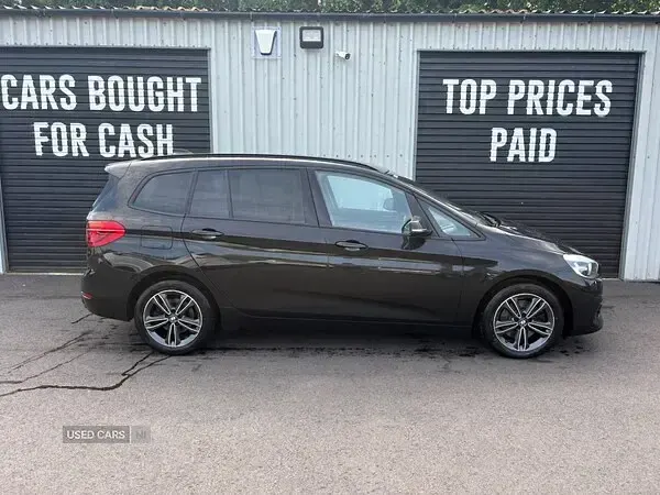Begagnad BMW 220 Sport Line 2020 Svart Kombi