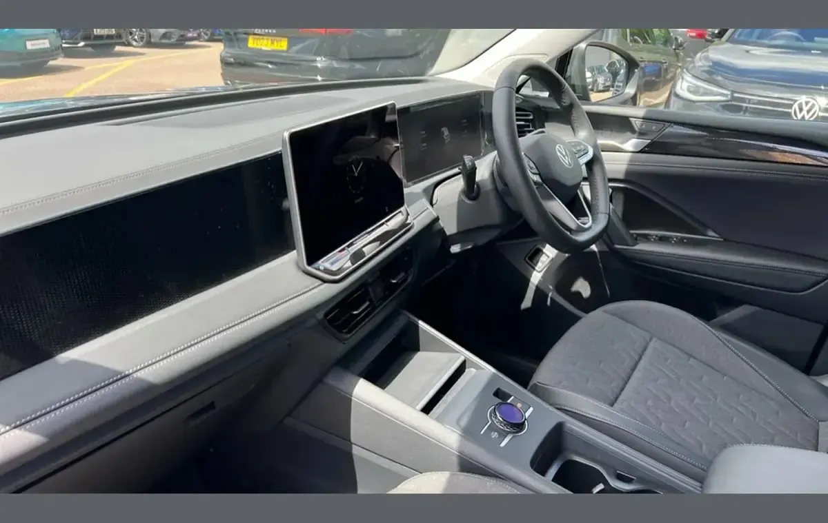 Used VW Tiguan Match 200 HP (147 kW) 2025 Grey SUV