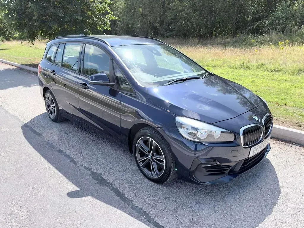 Used BMW 220 Sport Line 2018 Blue MPV
