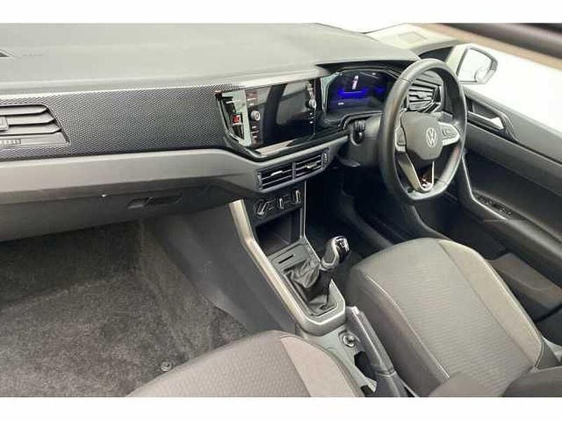 Image 2/4