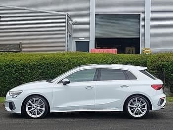 Used Audi S3 Sportback Comfort 310 HP (228 kW) 2021 White Hatchback