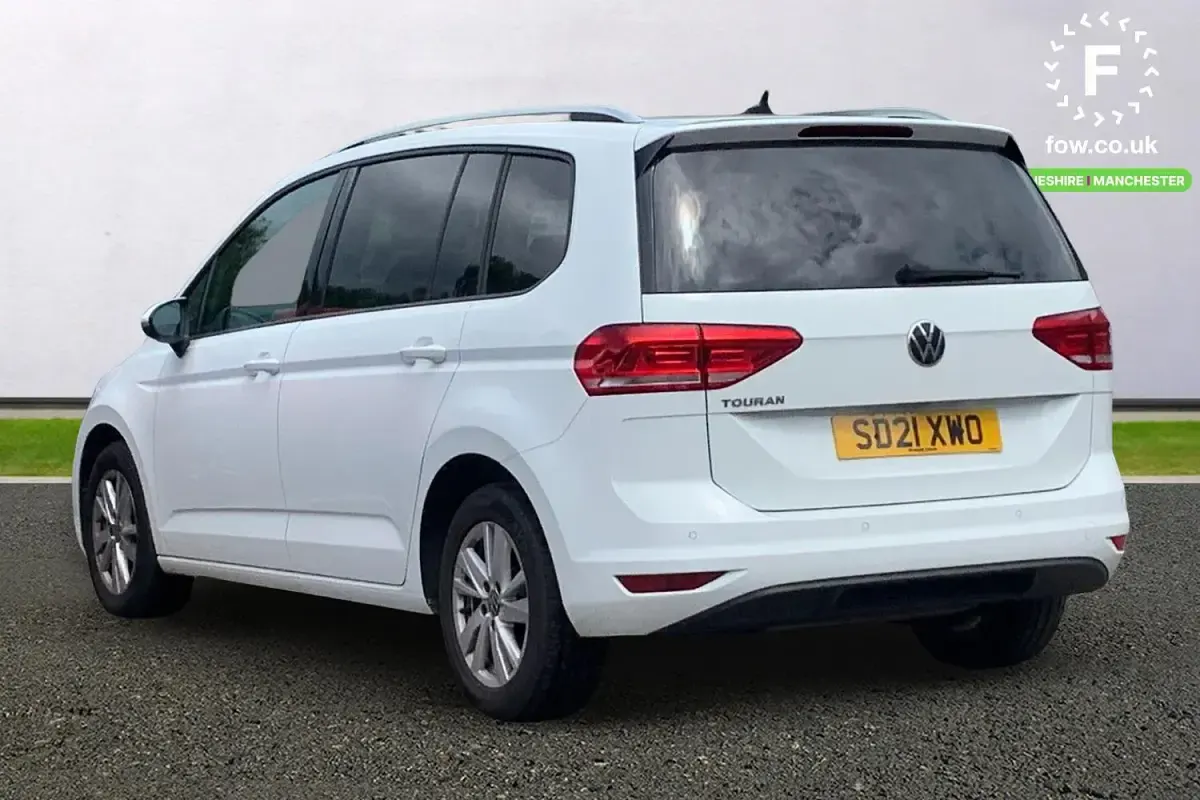 Used VW Touran Family 150 HP (110 kW) 2021 White MPV