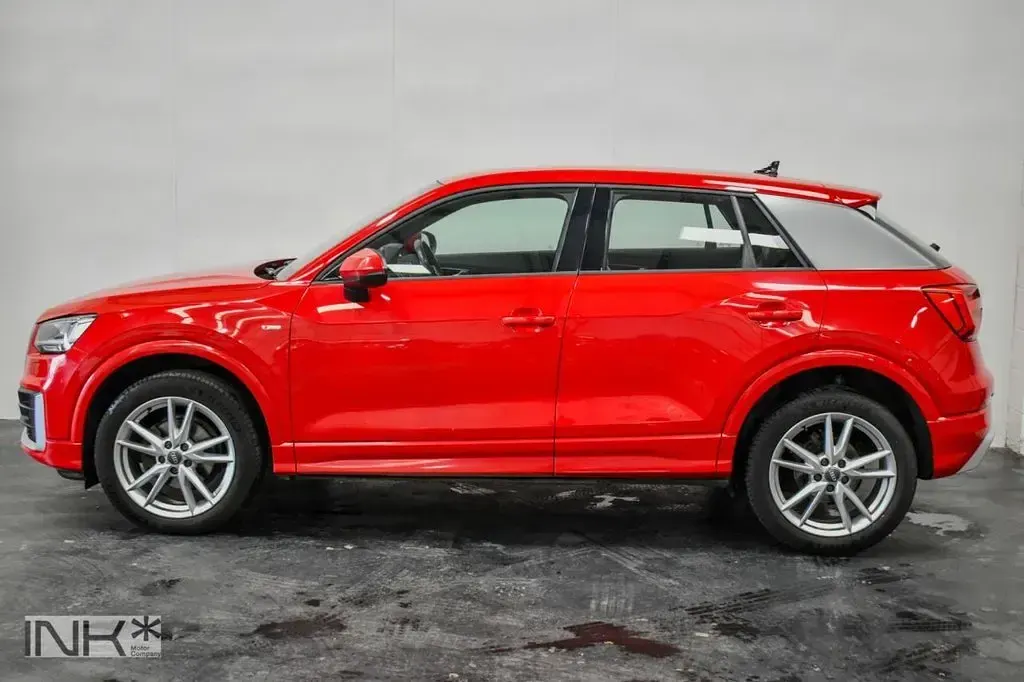Used Audi Q2 S-Line 116 HP (85 kW) 2020 Red SUV