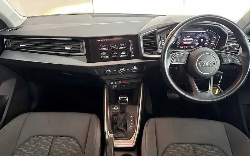Used Audi A1 Sportback Sport 110 HP (80 kW) 2021 White Hatchback